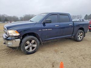 Dodge RAM SLT 5.7L 8 2012