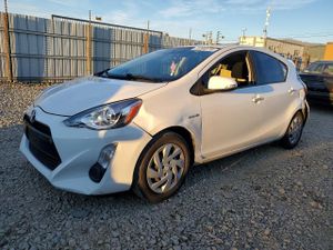 Toyota Prius 1.5L 4 2015