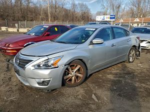 Nissan Altima 2.5 2.5L 4 2015