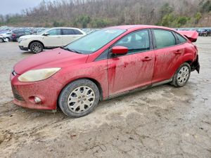 Ford Focus SE 2.0L 4 2012