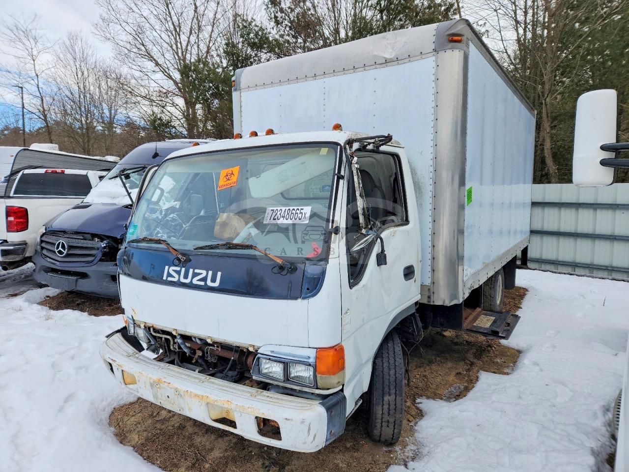 Isuzu NPR 3.9L 4 1998