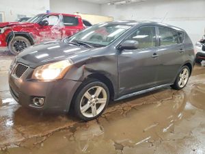 Pontiac Vibe 2.4L 4 2009
