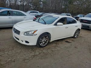 Nissan Maxima S 3.5L 6 2009