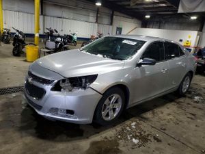 Chevrolet Malibu LS 2.5L 4 2015