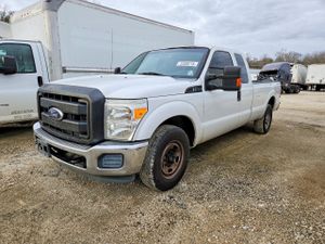 Ford F-350 SUPER DUTY 6.2L 8 2012