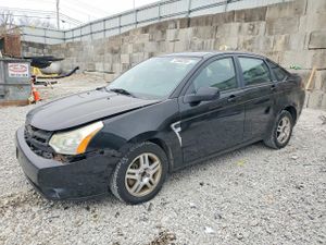 Ford Focus SES 2.0L 4 2011