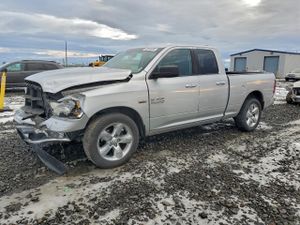 RAM 1500 SLT 5.7L 8 2015