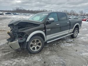 RAM 1500 LARAMIE 5.7L 8 2013