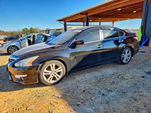 Nissan Altima 3.5S 3.5L 6 2013
