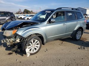 Subaru Forester 2.5X PREMIUM 2.5L 4 2012