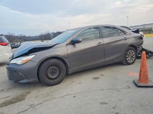 Toyota Camry LE 2.5L 4 2015