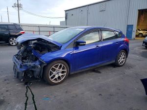 Ford Focus SE 2.0L 4 2015