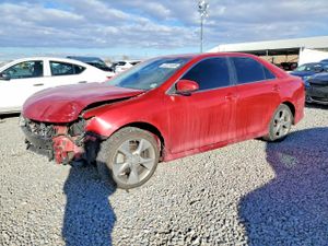 Toyota Camry SE 3.5L 6 2012