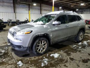 Jeep Cherokee LATITUDE 3.2L 6 2015