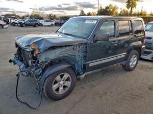 Jeep Liberty SPORT 3.7L 6 2011