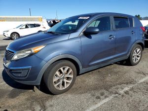 Kia Sportage LX 2.4L 4 2015