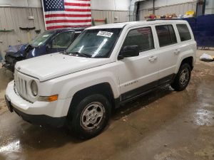 Jeep Patriot SPORT 2.4L 4 2014
