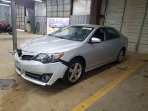 Toyota Camry L 2.5L 4 2014