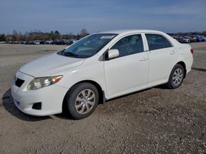Toyota Corolla BASE 1.8L 4 2010
