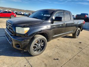 Toyota Tundra DOUBLE CAB SR5 5.7L 8 2010