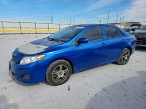 Toyota Corolla BASE 1.8L 4 2010