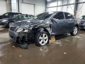 Toyota Camry BASE 2.5L 4 2010