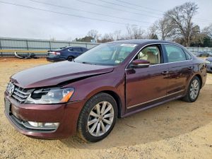 Volkswagen Passat SEL 2.5L 5 2013