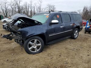 Chevrolet Suburban K1500 LTZ 5.3L 8 2013