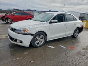 Volkswagen Jetta TDI 2.0L 4 2012
