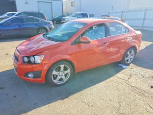 Chevrolet Aveo (Sonic) LTZ 1.8L 4 2012