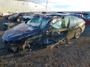 Toyota Camry LE 2.5L 4 2015