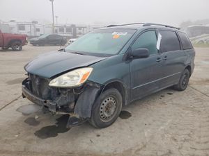 Toyota Sienna CE 3.3L 6 2004