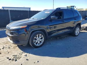 Jeep Cherokee SPORT 2.4L 4 2015