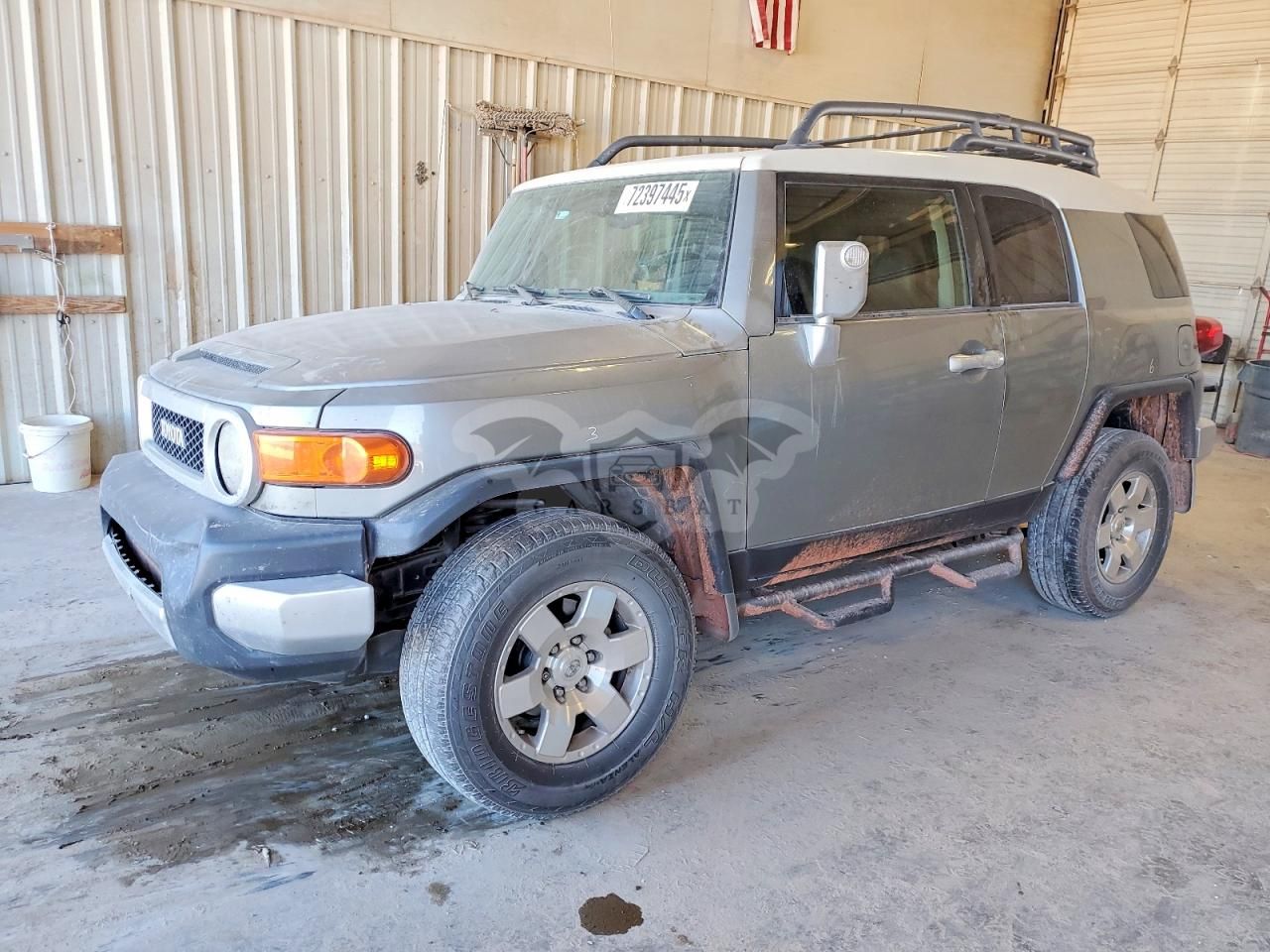 Toyota FJ Cruiser 4.0L 6 2010