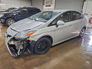Toyota Prius 1.8L 4 2013