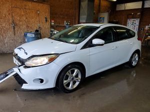 Ford Focus SE 2.0L 4 2013
