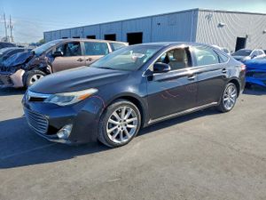 Toyota Avalon BASE 3.5L 6 2013