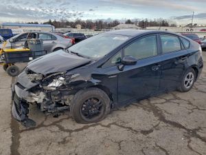 Toyota Prius 1.8L 4 2015