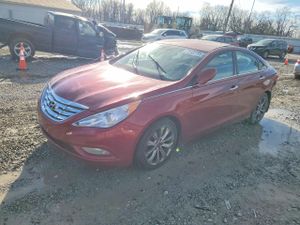 Hyundai Sonata SE 2.4L 4 2012