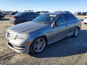 Mercedes-Benz C 250 1.8L 4 2012