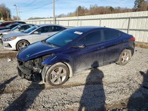 Hyundai Elantra GLS 1.8L 4 2013