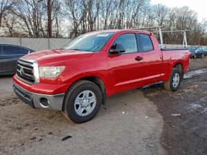 Toyota Tundra DOUBLE CAB SR5 4.6L 8 2013