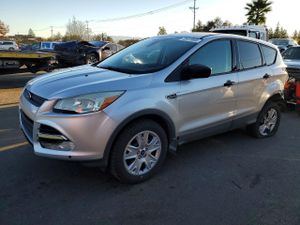 Ford Escape S 2.5L 4 2013