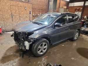 Toyota Rav4 XLE 2.5L 4 2015