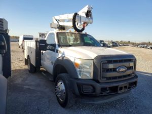 Ford F550 SUPER DUTY 6.7L 8 2012