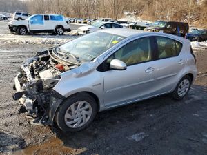 Toyota Prius 1.5L 4 2015