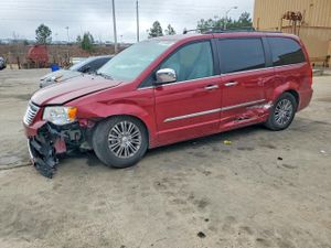 Chrysler Town & Country TOURING L 3.6L 6 2013