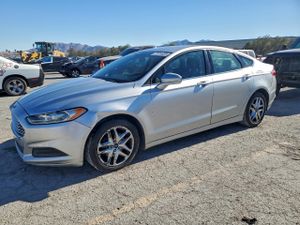 Ford Fusion SE 2.5L 4 2015