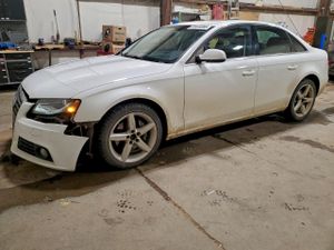 Audi A4 PREMIUM PLUS 2.0L 4 2011