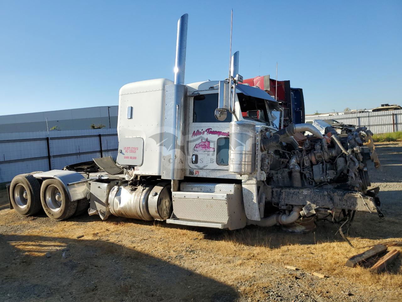 Peterbilt 389/520 12.9L  6 2014